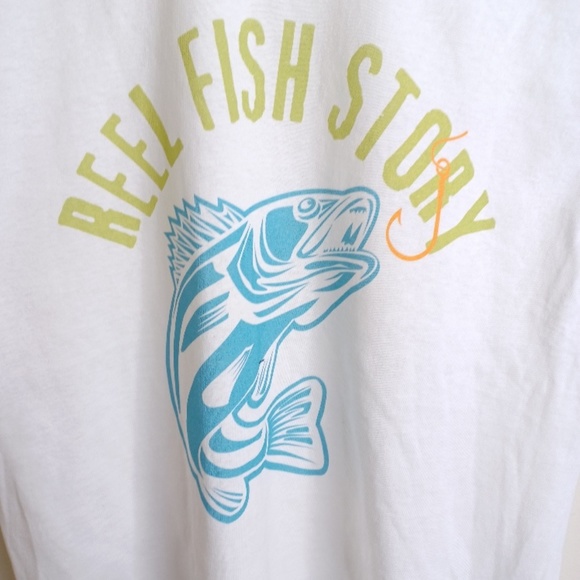 Unisex Heavy Cotton Tee. "Reel Fish Story." Size Medium - Picture 8 of 9